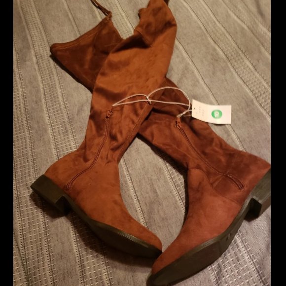 Brand New Ladies Tall Carmel Brown Size 10 Boots - Picture 4 of 9